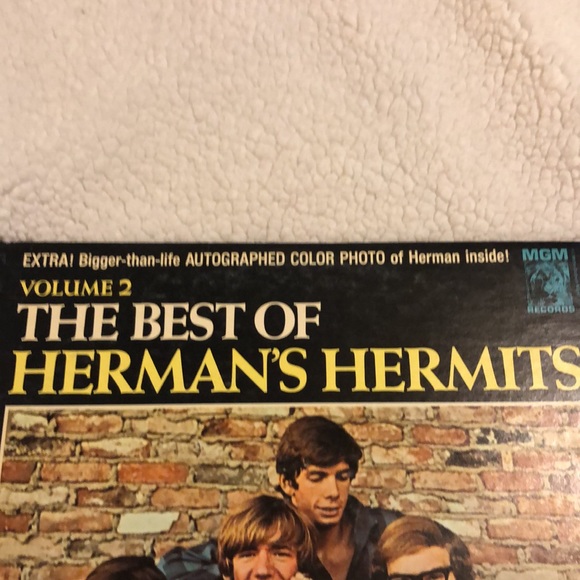 The Best of Herman’s Hermits, Volume 2 vinyl album - Picture 2 of 7